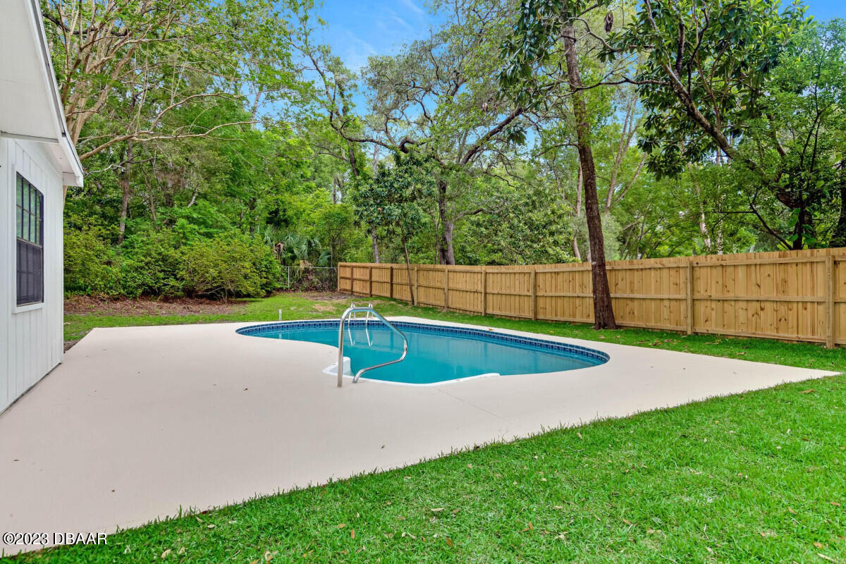 2449 Oxford Road DeLand, FL 32724 - Photo 5 of 38 DSC_7913_HDRjpg