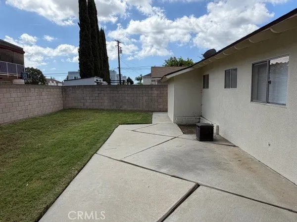 $875,000 | 20626 Roseton Avenue, Lakewood, CA 90715