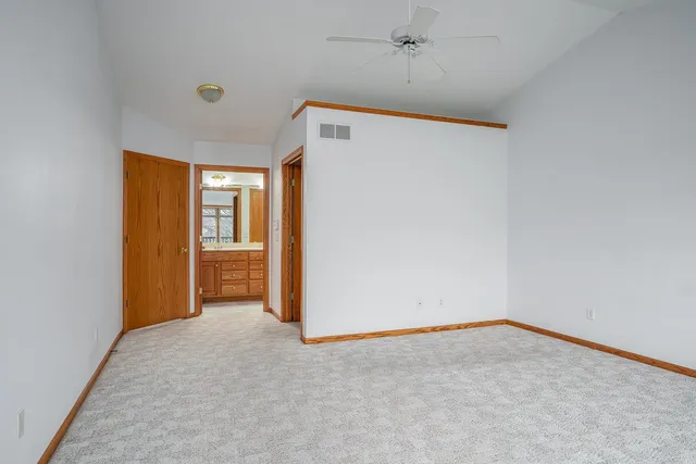 $349,900 | 5200 Villa Drive, Unit 29, Davenport, IA 52806