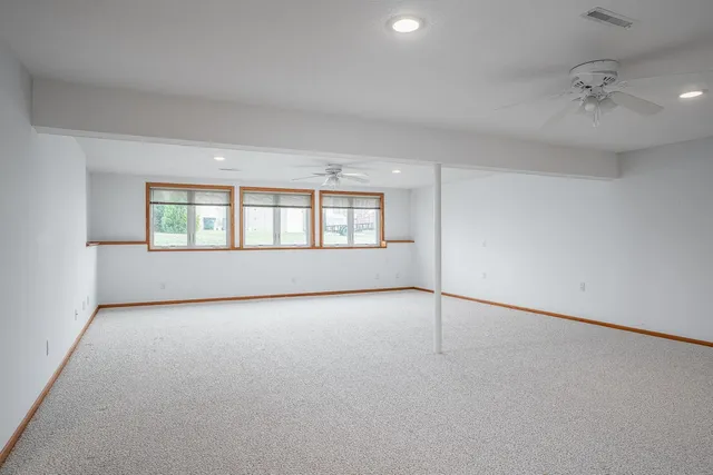 $349,900 | 5200 Villa Drive, Unit 29, Davenport, IA 52806