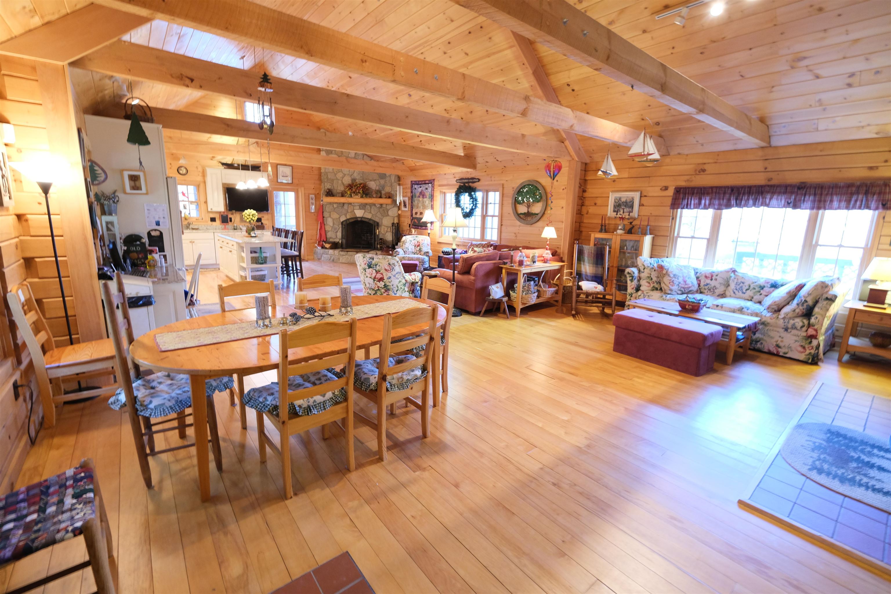 1844 South Hill Road Ludlow, VT 05149 - Photo 3 of 39