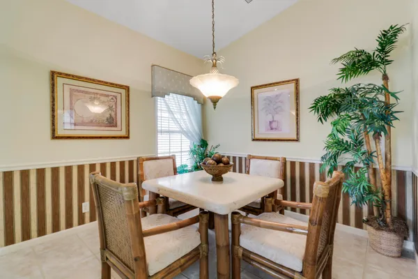 $3,000 | 2698 Southwest Versailles Terrace, Stuart, FL 34997