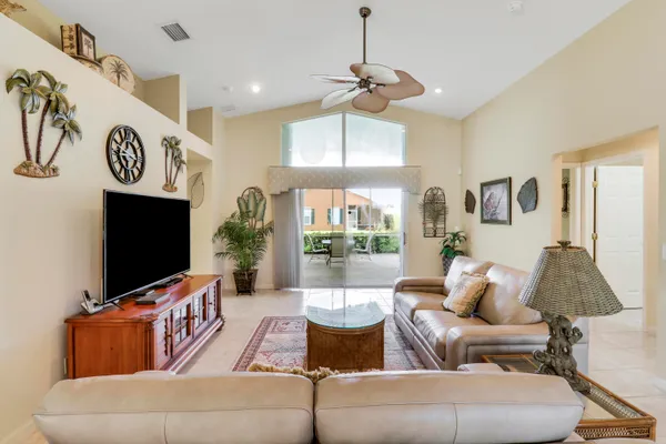 $3,000 | 2698 Southwest Versailles Terrace, Stuart, FL 34997