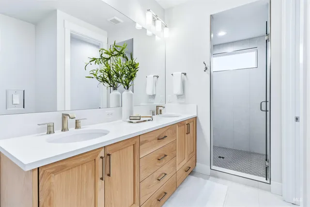 $824,900 | 7161 East Osprey Ests Drive, Nampa, ID 83686