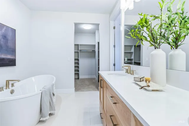 $824,900 | 7161 East Osprey Ests Drive, Nampa, ID 83686