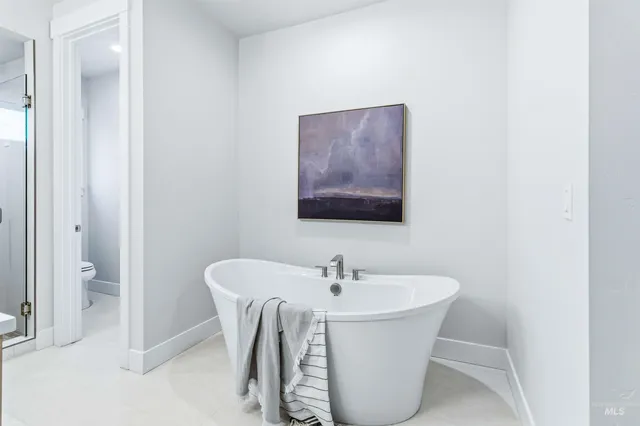 $824,900 | 7161 East Osprey Ests Drive, Nampa, ID 83686