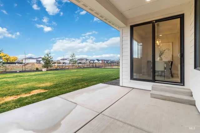 $824,900 | 7161 East Osprey Ests Drive, Nampa, ID 83686