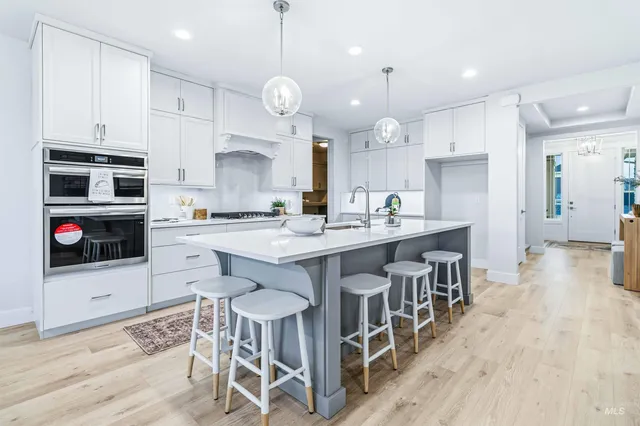 $824,900 | 7161 East Osprey Ests Drive, Nampa, ID 83686