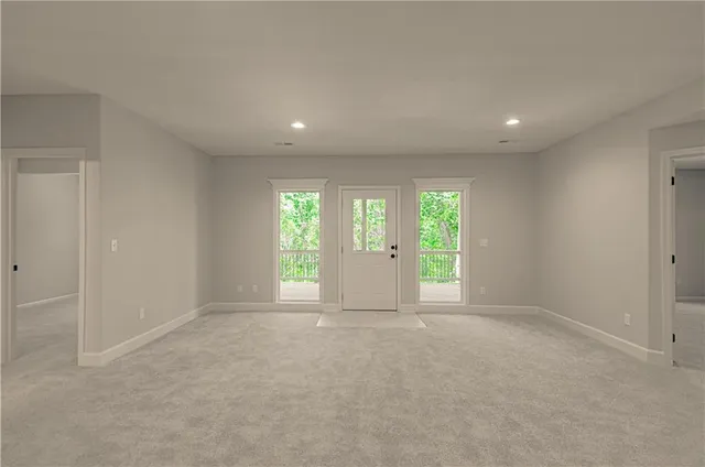 $639,900 | 4818 Northeast 105th Street, Kansas City, MO 64156