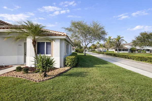$3,350 | 20841 Northwest 1st Street, Pembroke Pines, FL 33029