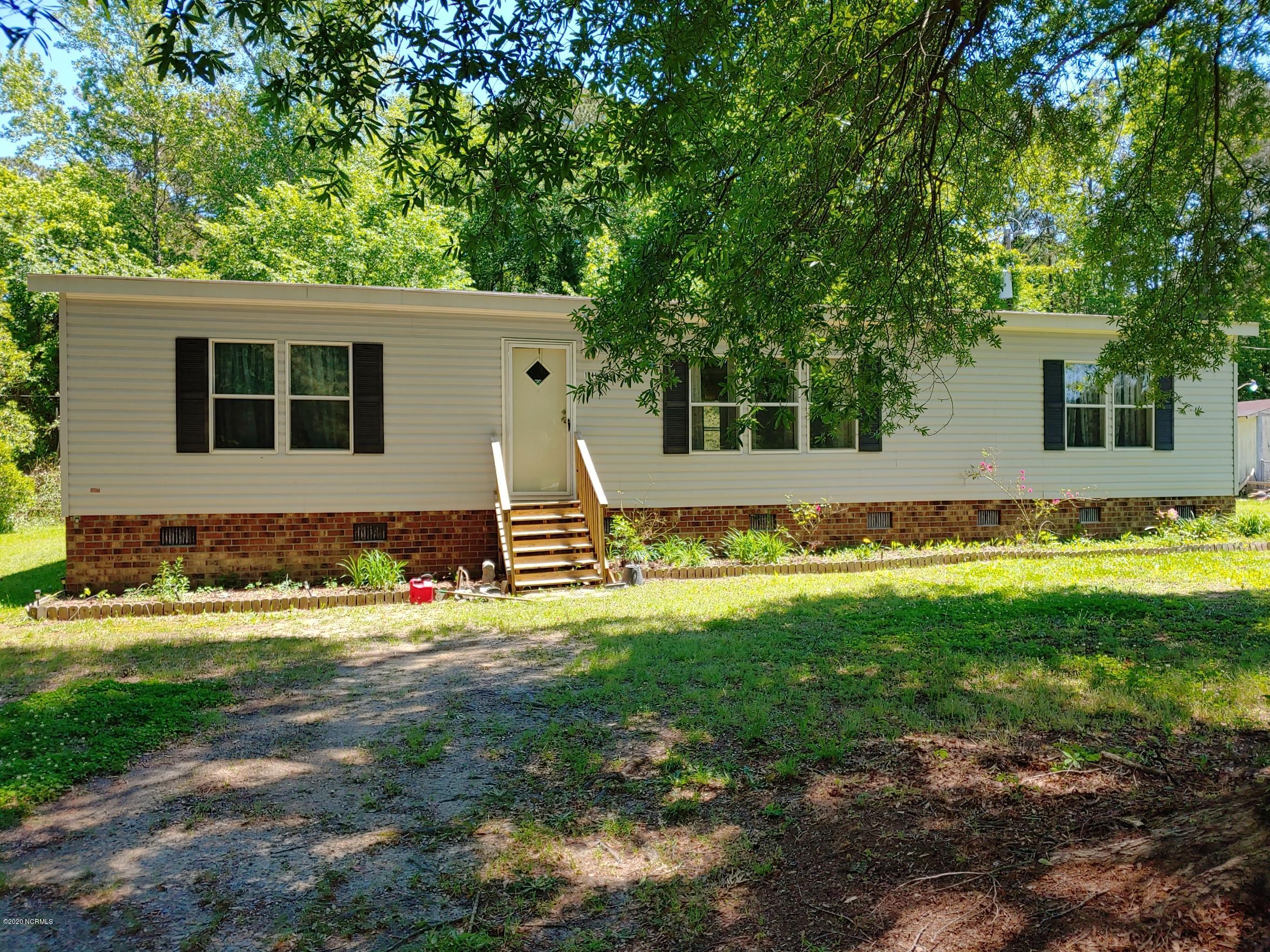 1041 Raccoon Branch Road Tarboro, NC 27886 - Photo 1 of 15 1 - Front