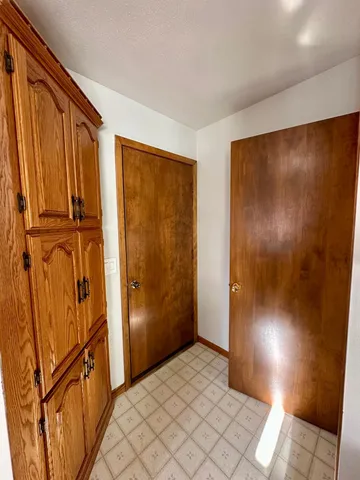 $260,000 | 210 East Oakland Avenue, Luverne, MN 56156