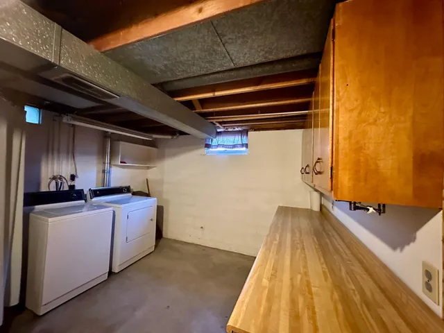 $260,000 | 210 East Oakland Avenue, Luverne, MN 56156