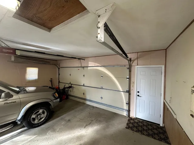 $260,000 | 210 East Oakland Avenue, Luverne, MN 56156