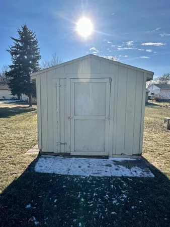 $250,000 | 210 East Oakland Avenue, Luverne, MN 56156