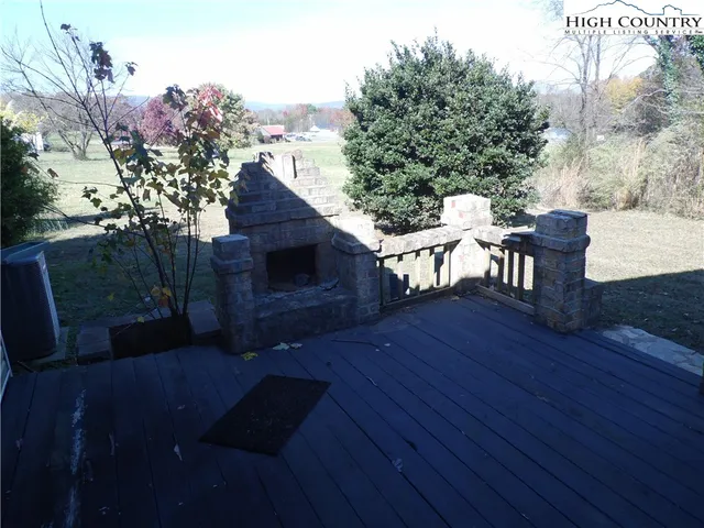 $192,500 | 1211 Old Highway 21, State Road, NC 28676