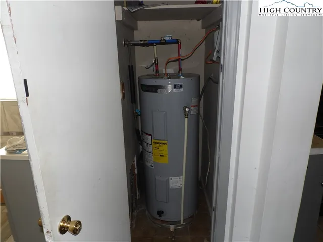 $192,500 | 1211 Old Highway 21, State Road, NC 28676