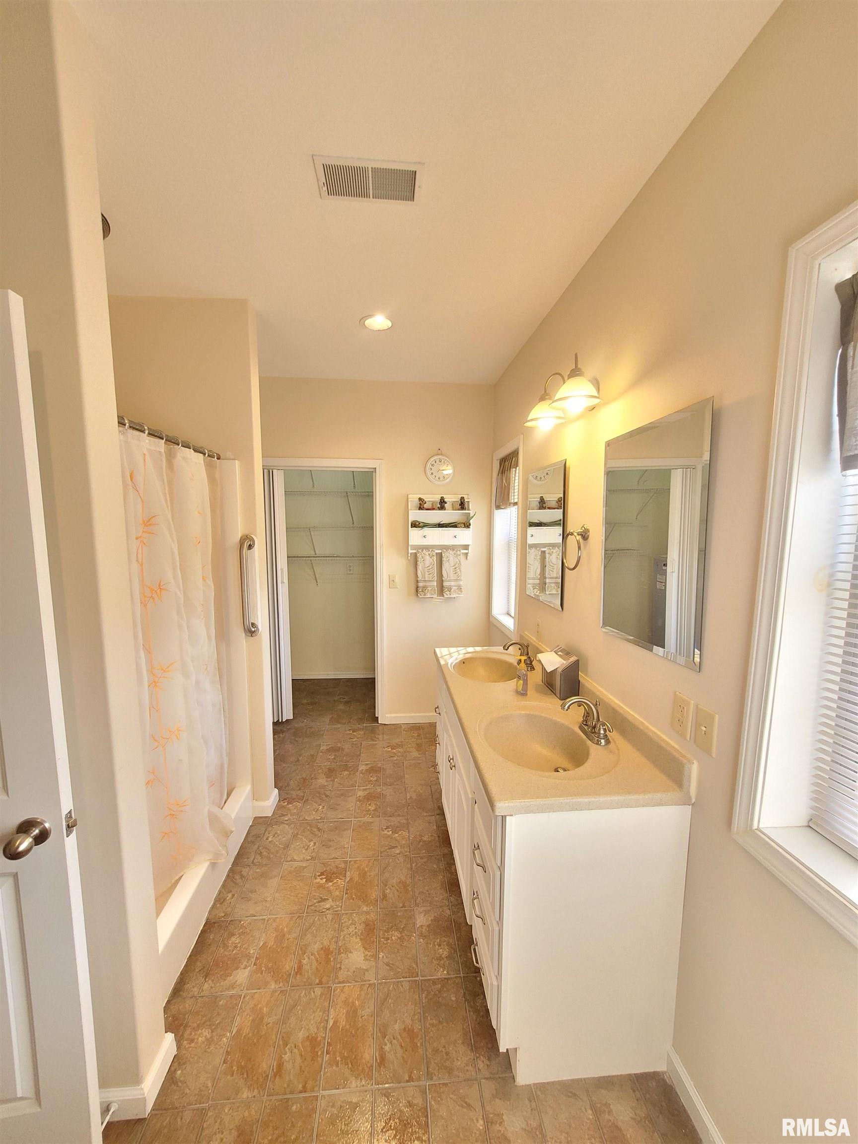 28 Heininger Road Murphysboro, IL 62966 - Photo 35 of 44 Gallery Image 35