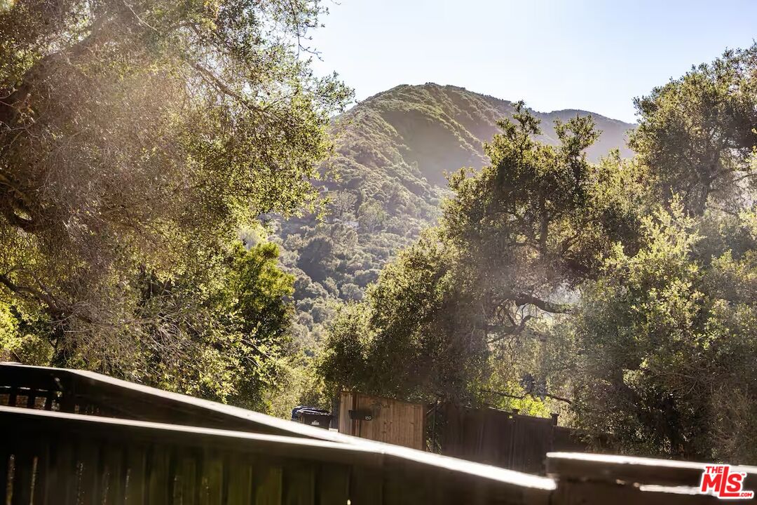 178 Muerdago Road Topanga, CA 90290 - Photo 47 of 73