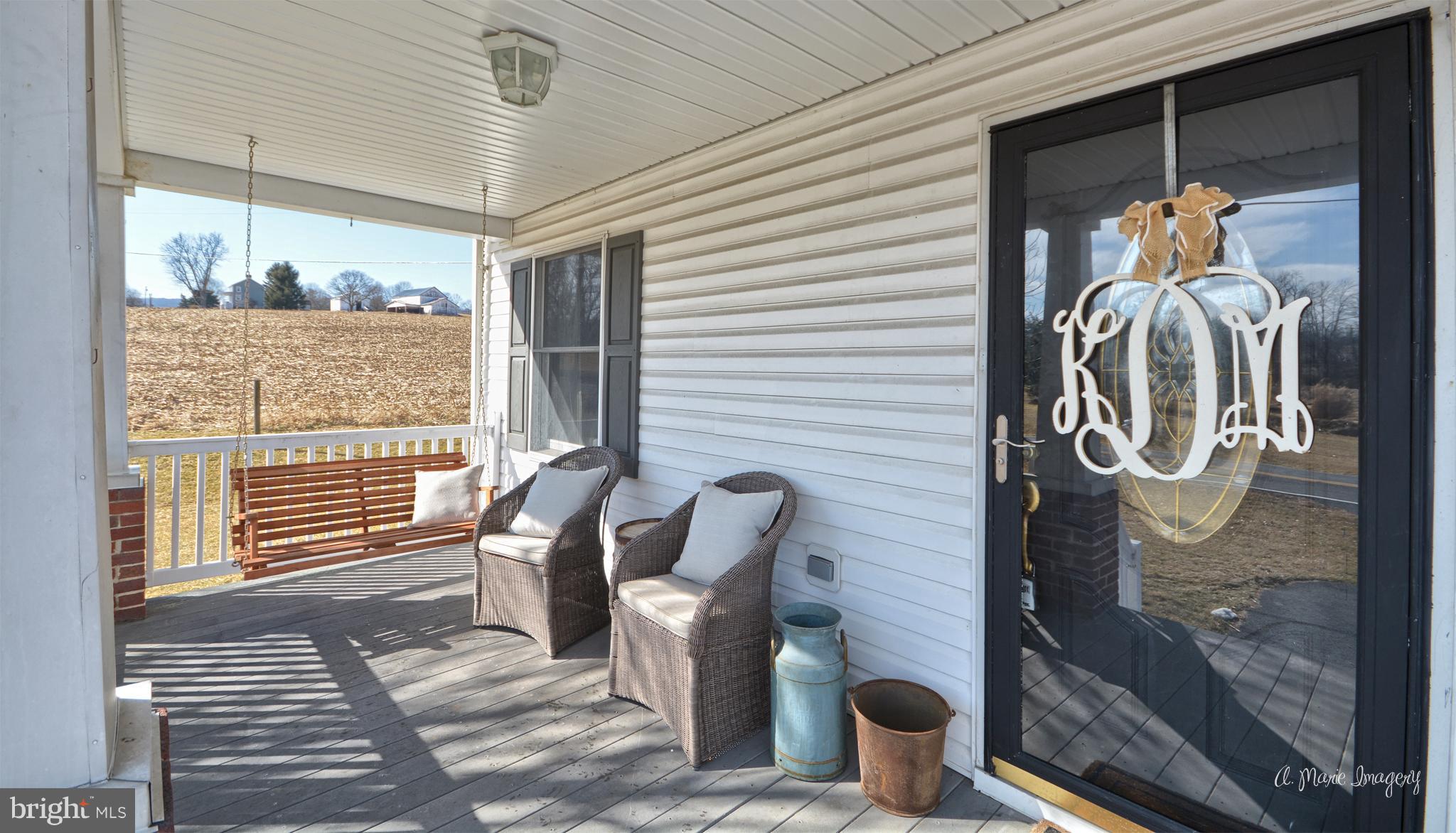12357 Pleasant Walk Road Myersville, MD 21773 - Photo 2 of 29 Exterior (Front)
