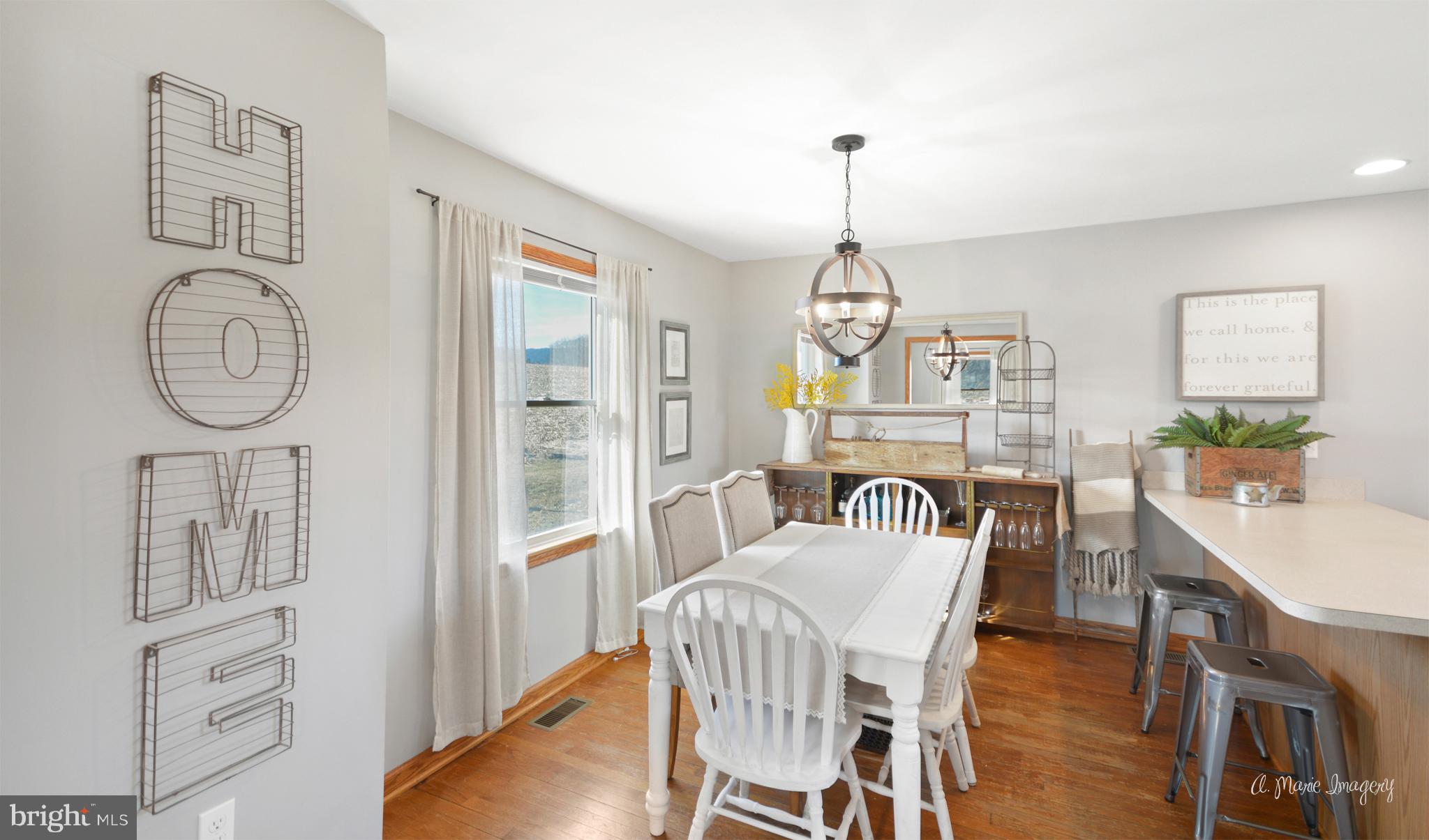 12357 Pleasant Walk Road Myersville, MD 21773 - Photo 15 of 29 Dining Room