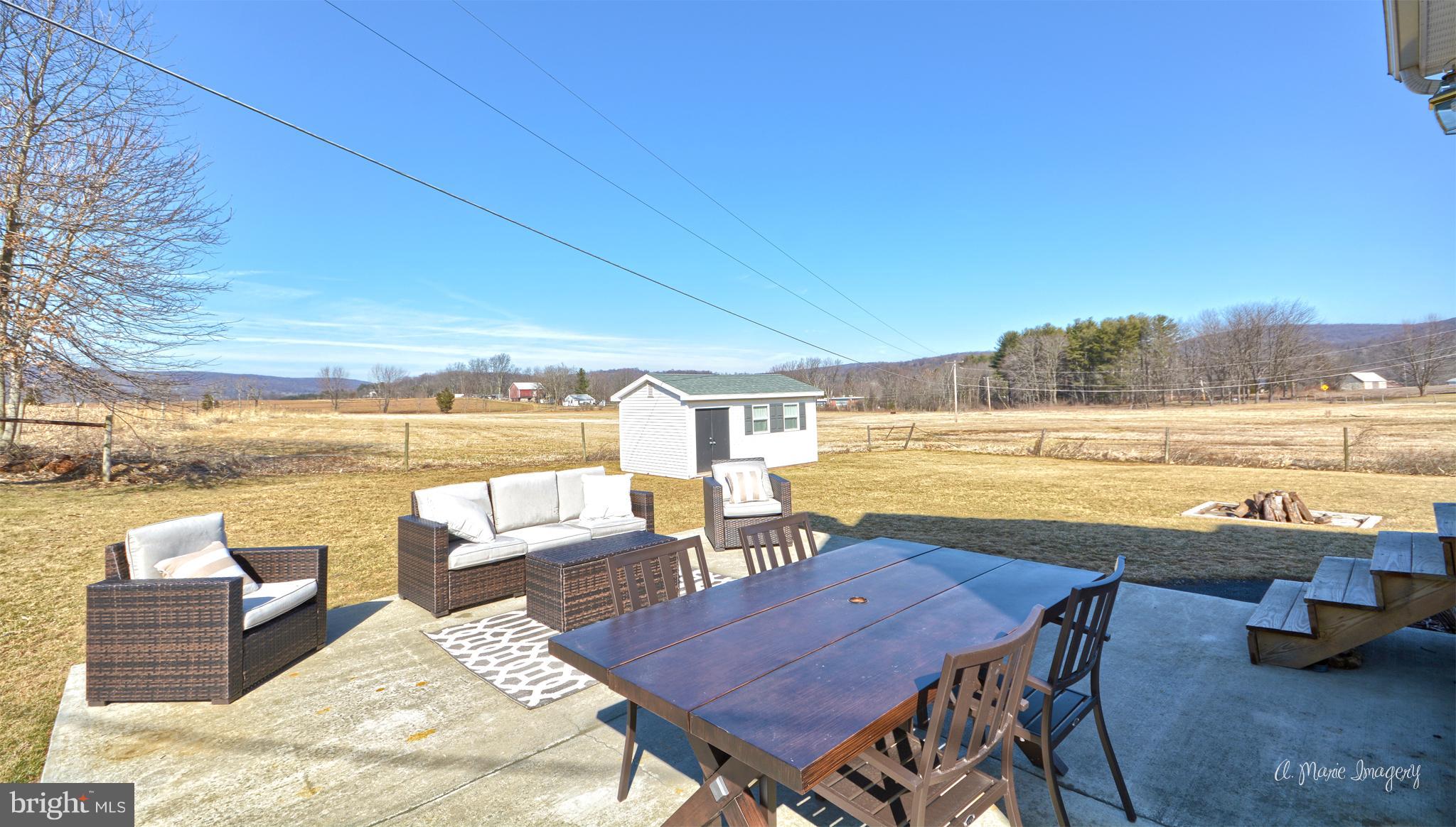 12357 Pleasant Walk Road Myersville, MD 21773 - Photo 8 of 29 Exterior (Rear)