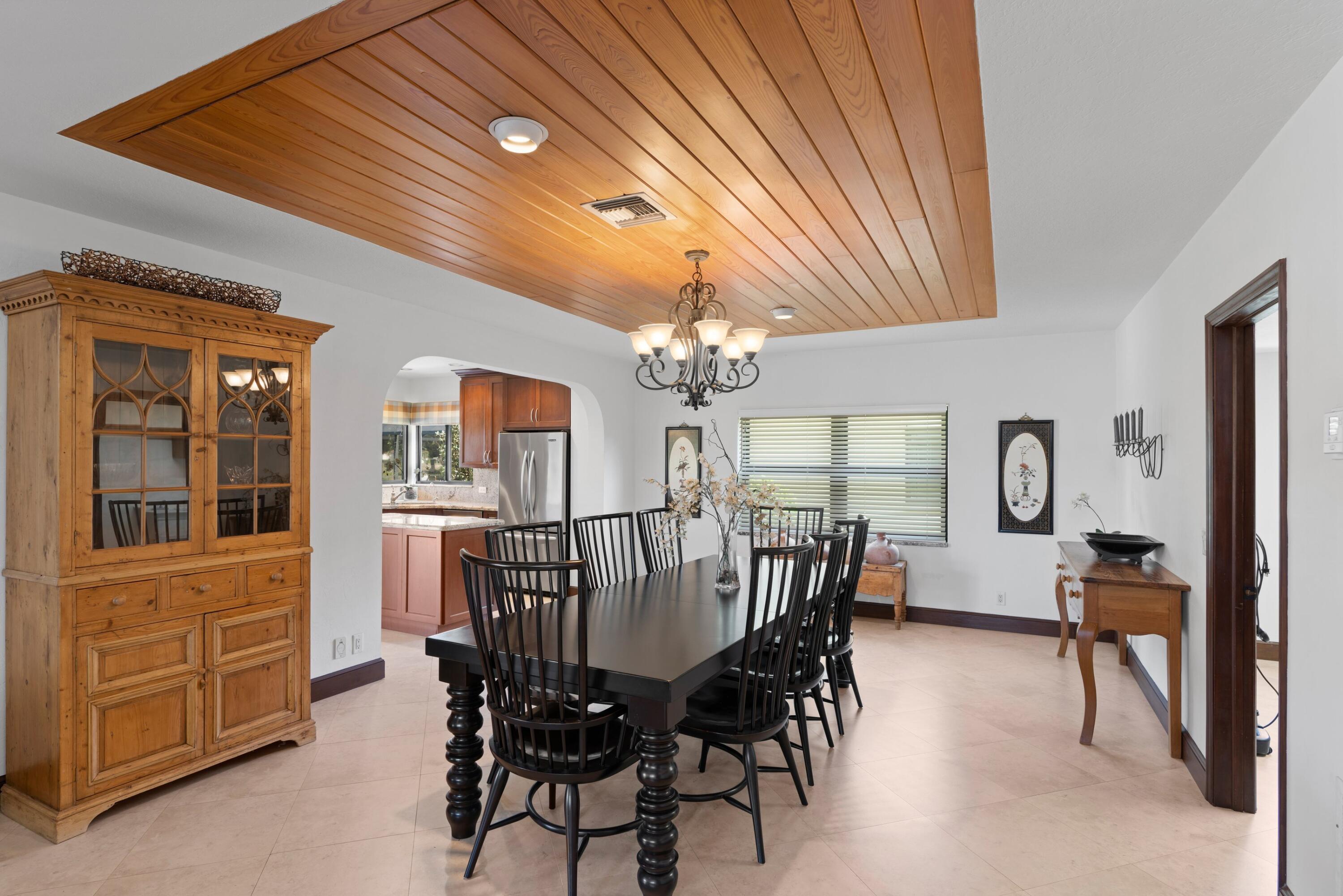 293 Northwest 64th Street Boca Raton, FL 33487 - Photo 5 of 39 Dining Room