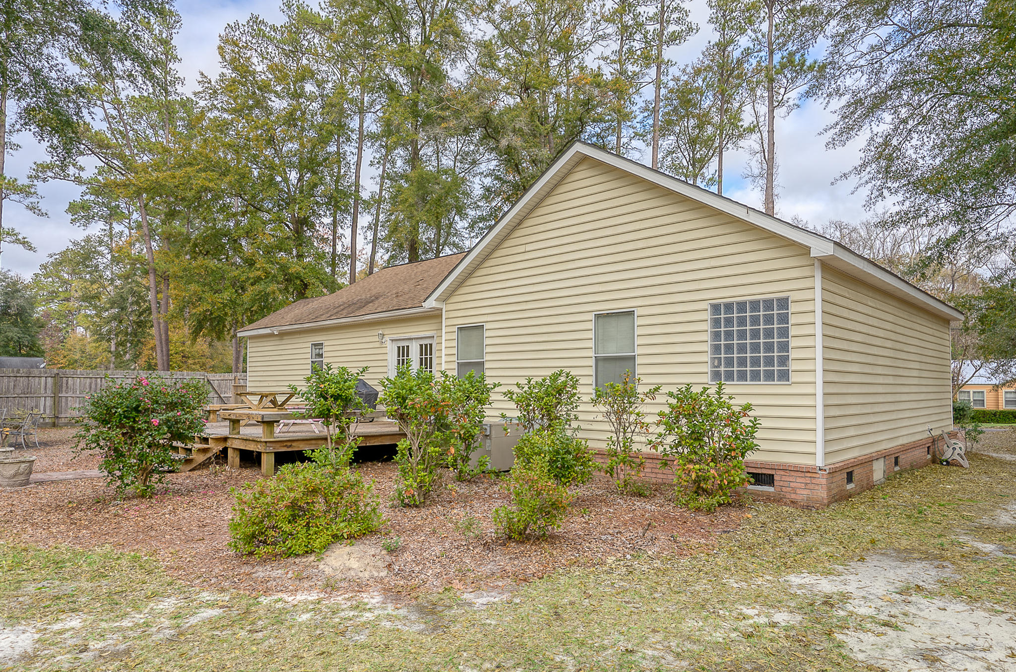 187 Hiers Corner Road Walterboro, SC 29488 - Photo 22 of 29 9