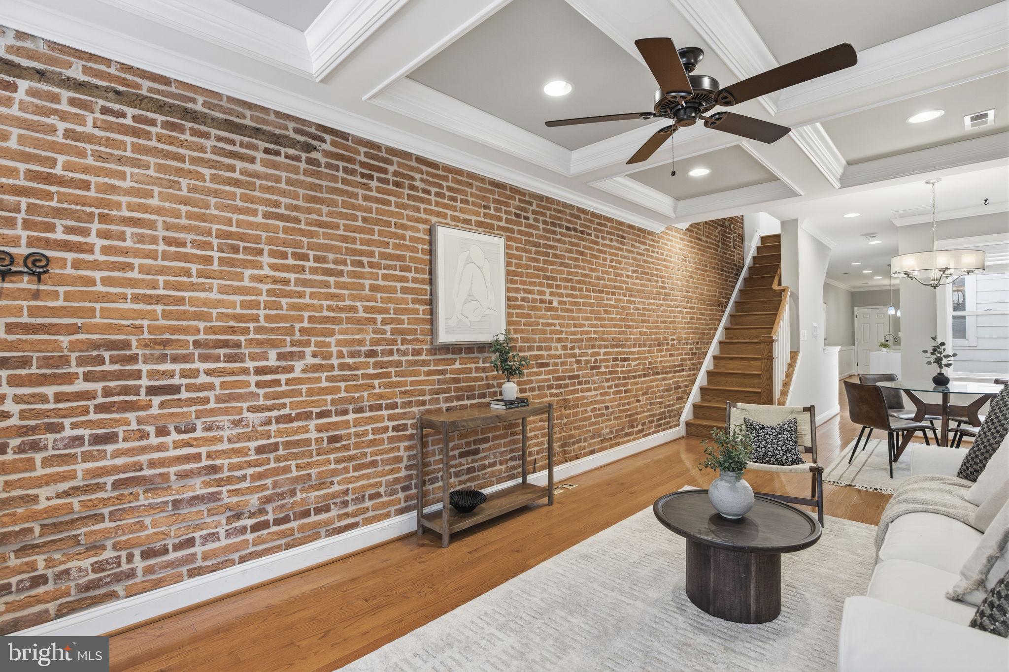 1131 William Street Baltimore, MD 21230 - Photo 4 of 40 Living Room with coffered ceilings