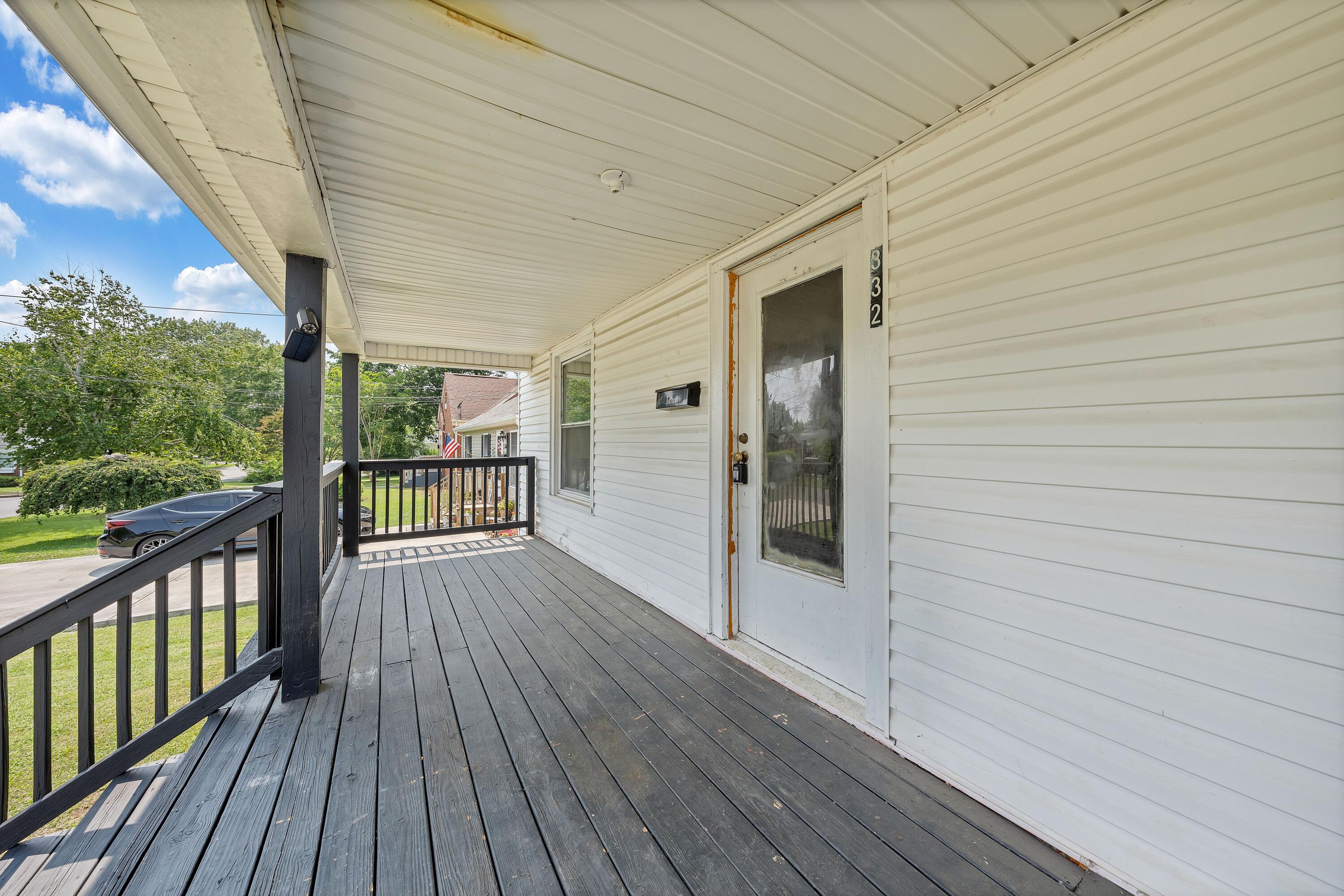 332 Fugate Road Northeast Roanoke, VA 24012 - Photo 19 of 44 332 Fugate - 6