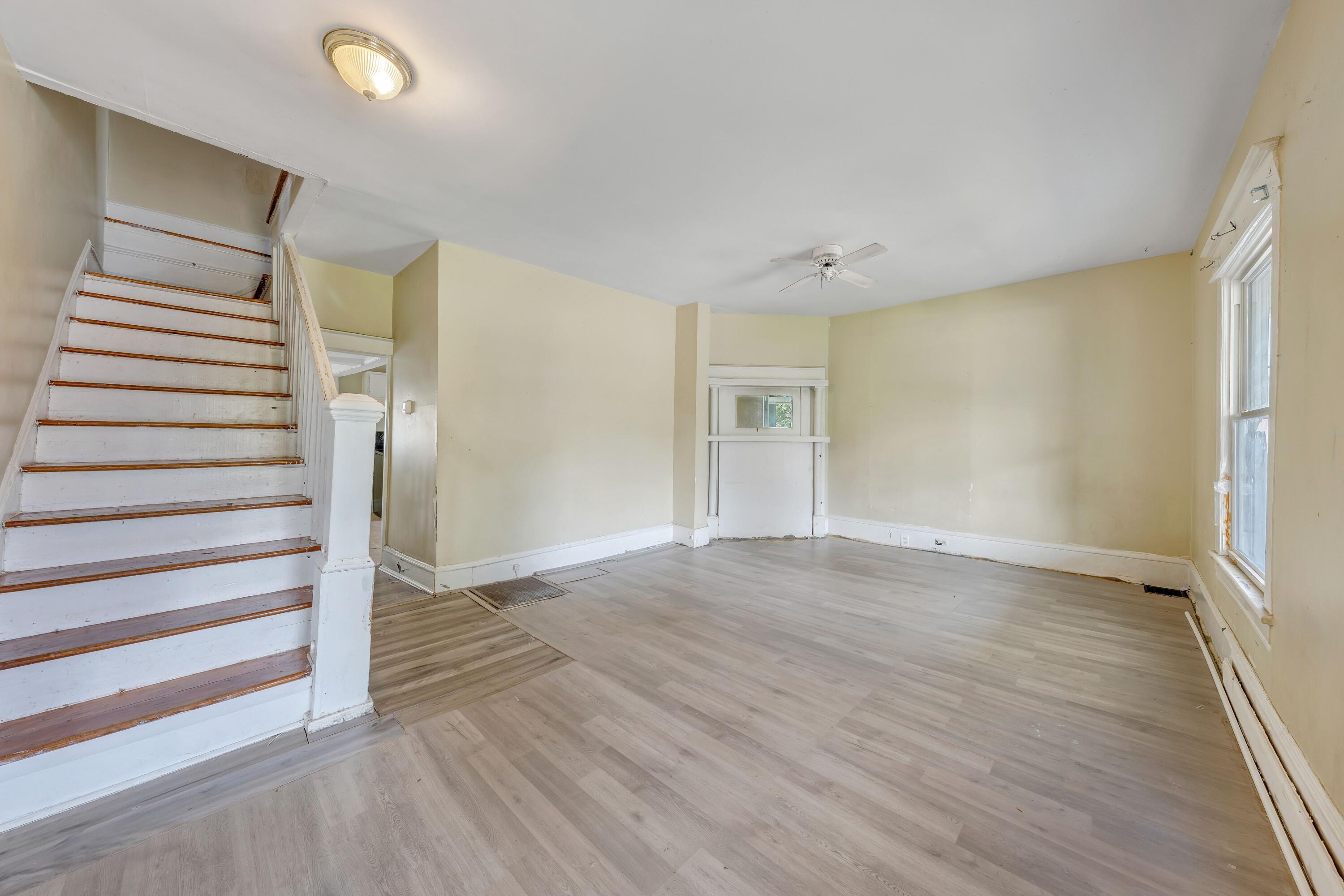 332 Fugate Road Northeast Roanoke, VA 24012 - Photo 20 of 44 332 Fugate - 7