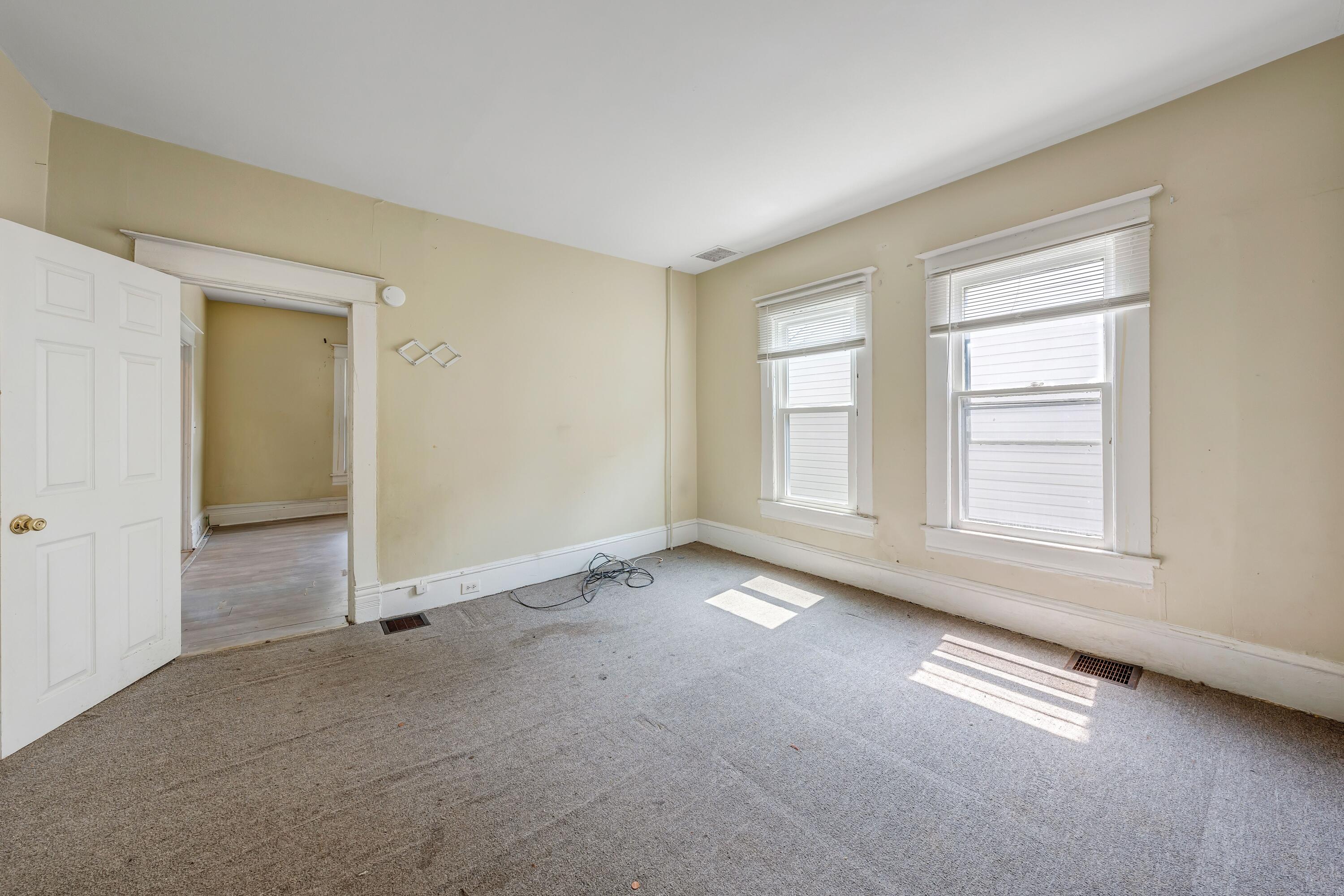 332 Fugate Road Northeast Roanoke, VA 24012 - Photo 28 of 44 332 Fugate - 15