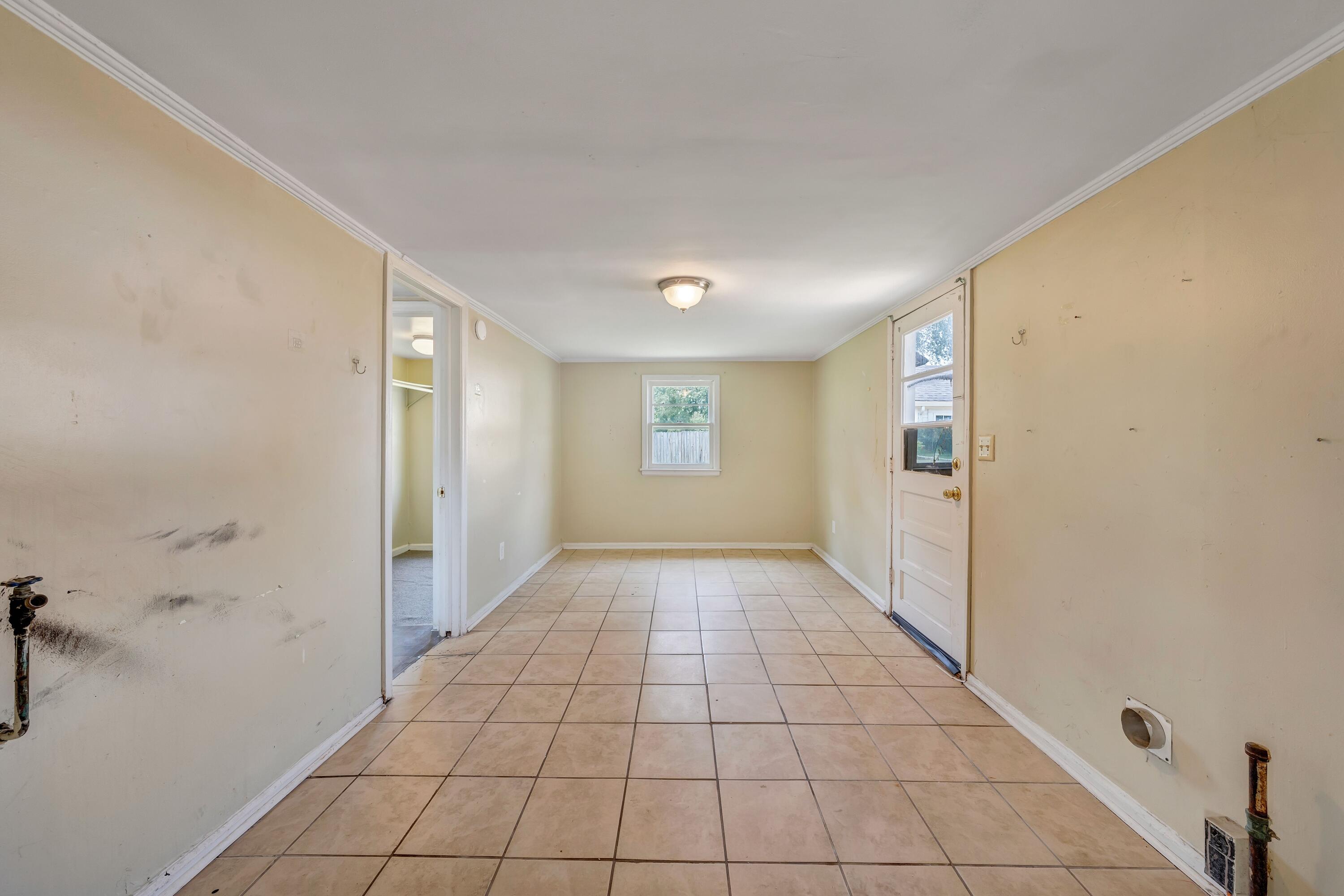 332 Fugate Road Northeast Roanoke, VA 24012 - Photo 29 of 44 332 Fugate - 16