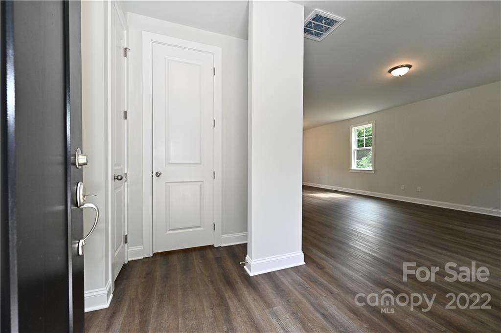 712 Rodey Avenue Charlotte, NC 28206 - Photo 4 of 26 Gallery Image 4