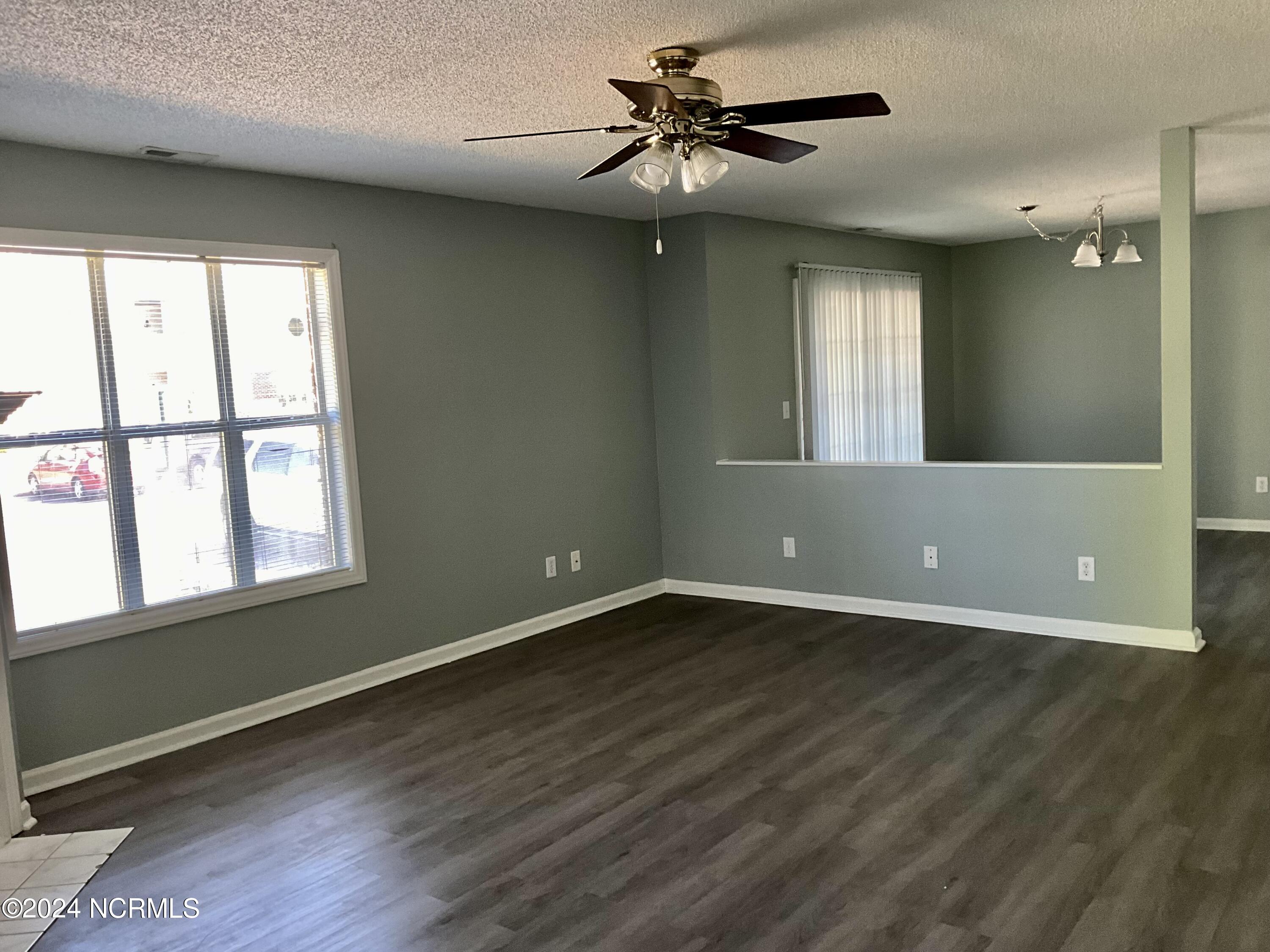 529 Spring Forest Road, Unit A Greenville, NC 27834 - Photo 14 of 16 IMG_0916