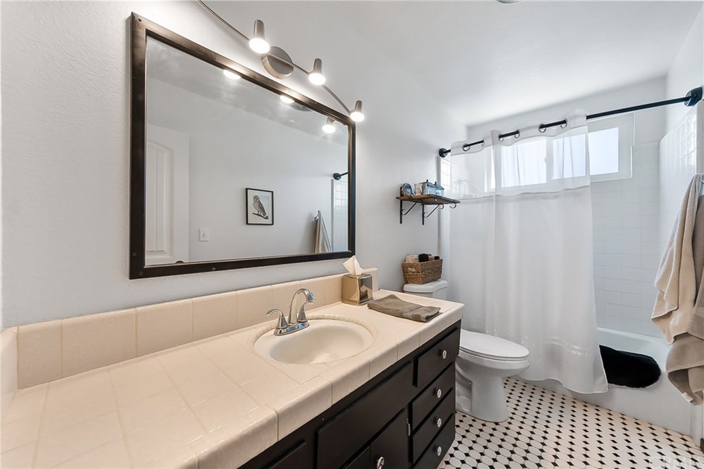 60649 Latham Trail Joshua Tree, CA 92252 - Photo 8 of 17