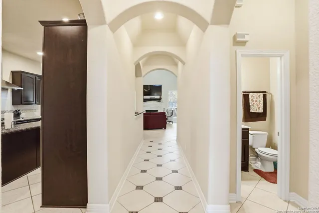 $805,000 | 113 Misty Dawn, Castroville, TX 78009