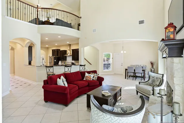 $805,000 | 113 Misty Dawn, Castroville, TX 78009