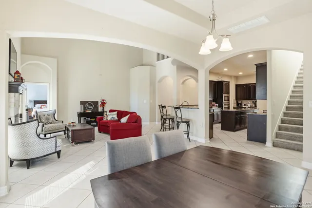 $805,000 | 113 Misty Dawn, Castroville, TX 78009