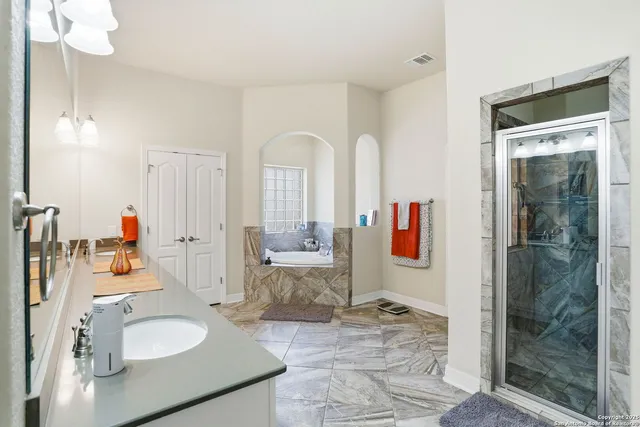 $805,000 | 113 Misty Dawn, Castroville, TX 78009