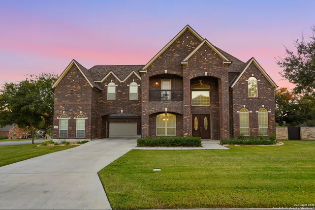 $805,000 | 113 Misty Dawn, Castroville, TX 78009