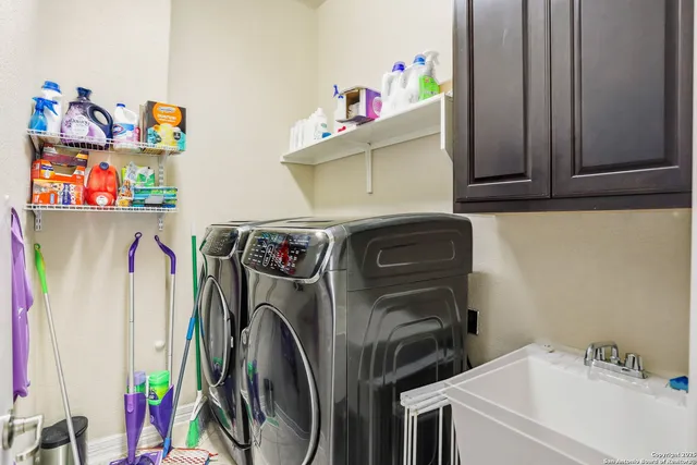 $805,000 | 113 Misty Dawn, Castroville, TX 78009