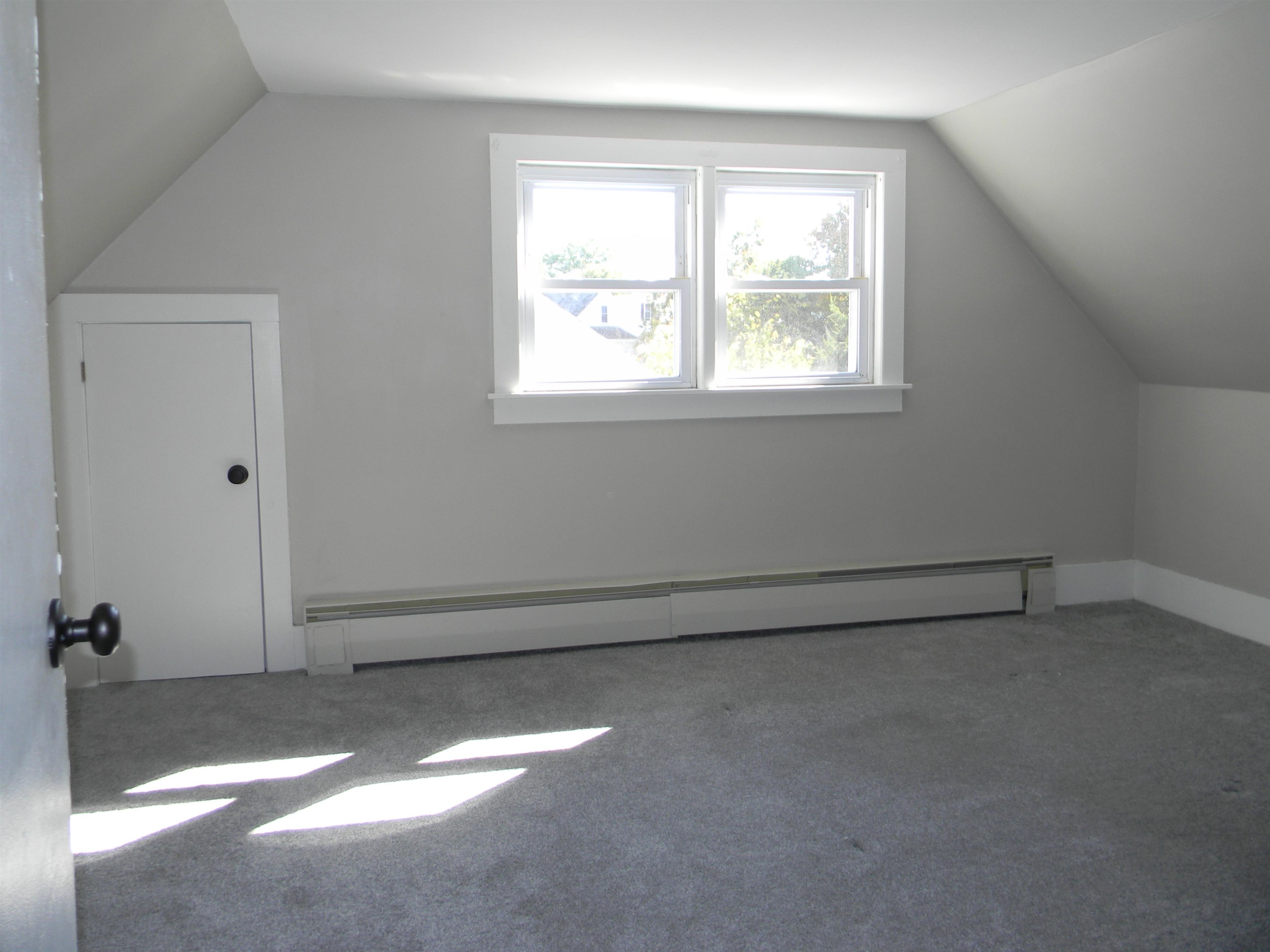 123 Howard Street Keene, NH 03431 - Photo 13 of 24