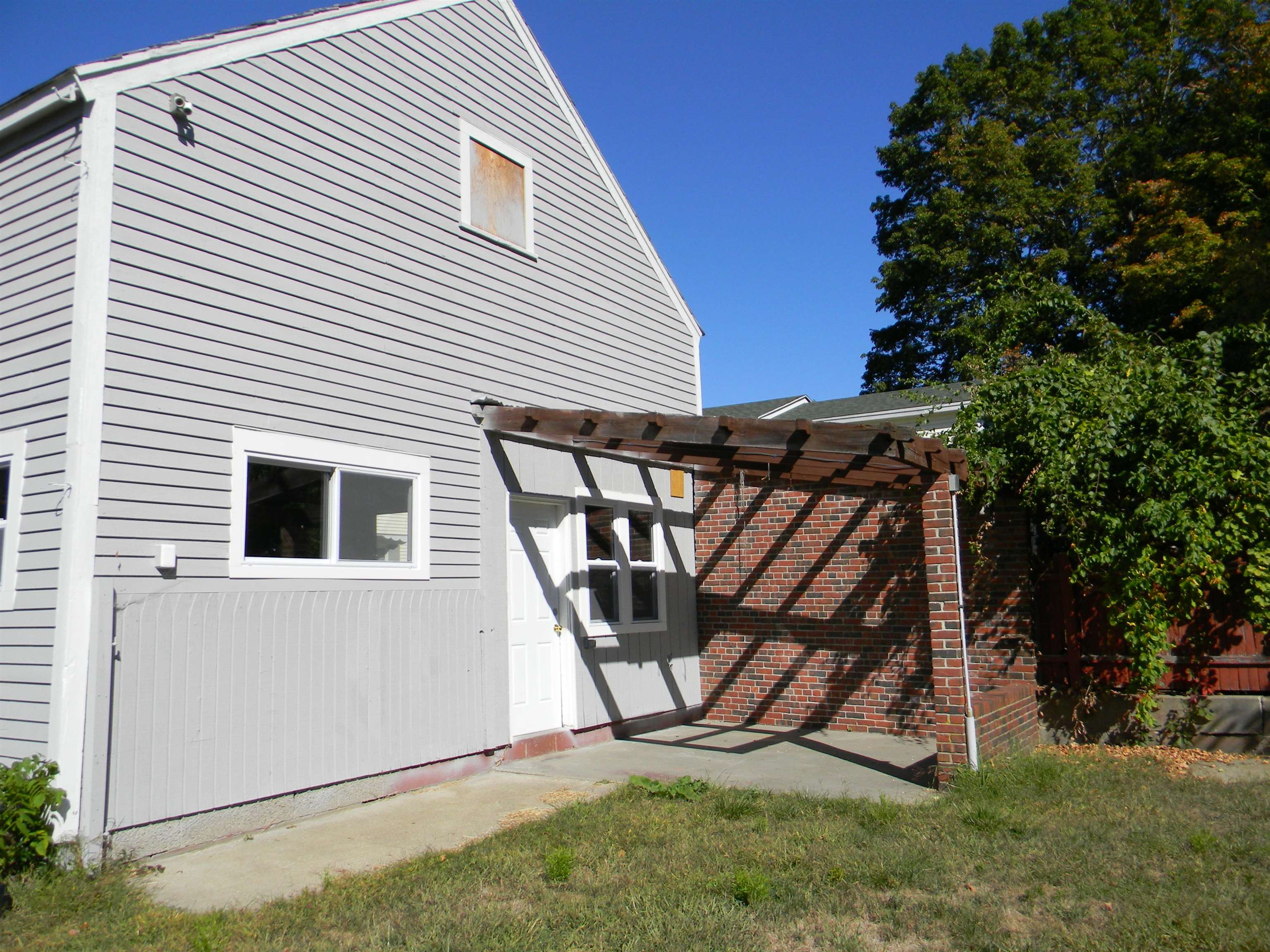 123 Howard Street Keene, NH 03431 - Photo 22 of 24