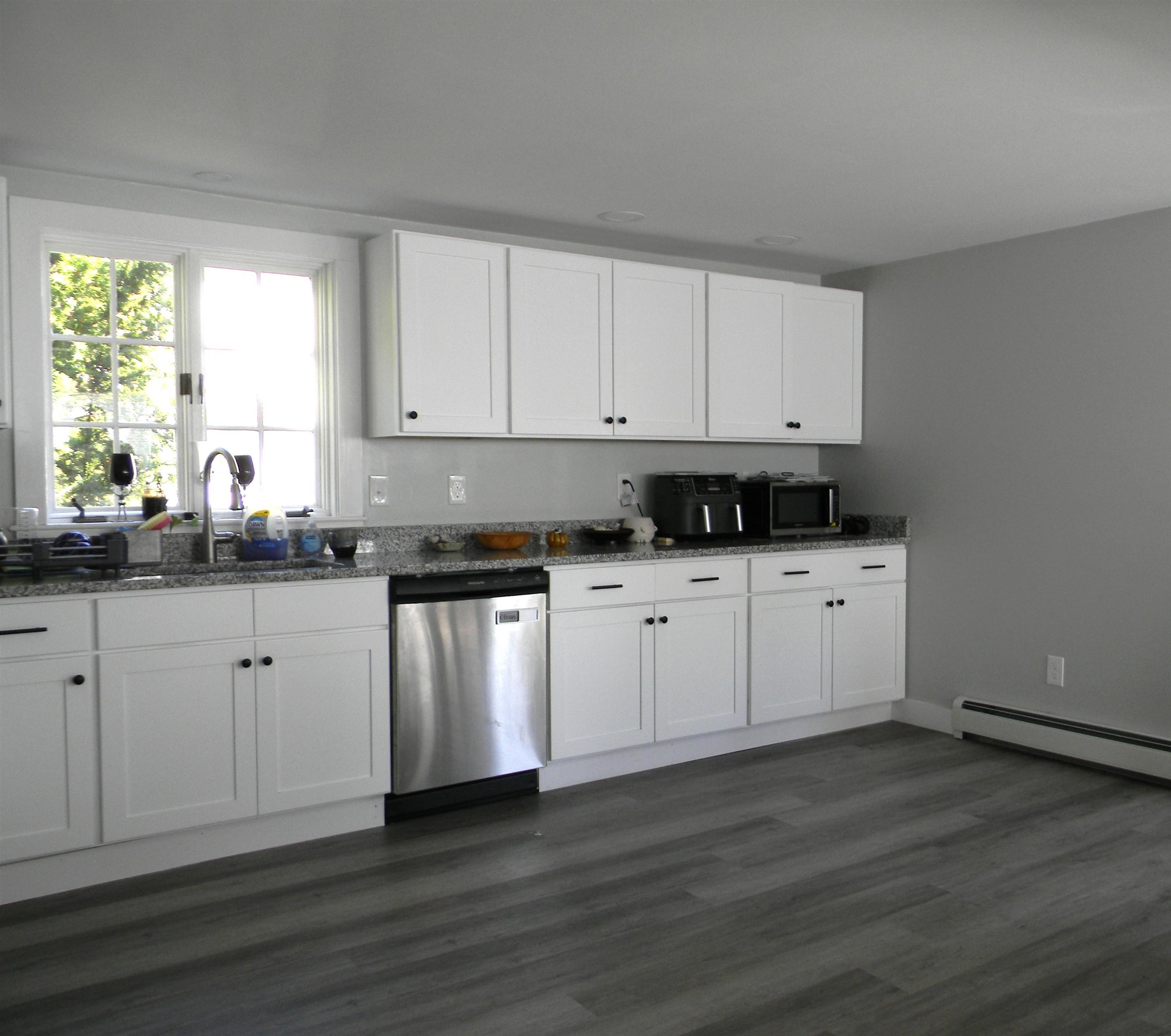 123 Howard Street Keene, NH 03431 - Photo 4 of 24