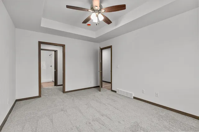 $389,900 | 503 Founders Way, Little Chute, WI 54140