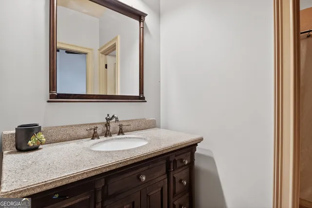 $699,900 | 1583 Hickory Flat Road, Gillsville, GA 30543