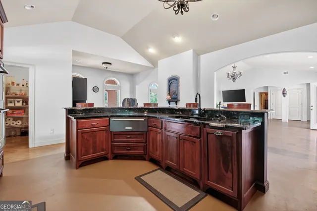 $699,900 | 1583 Hickory Flat Road, Gillsville, GA 30543