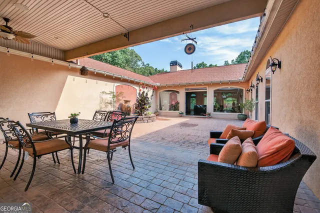 $699,900 | 1583 Hickory Flat Road, Gillsville, GA 30543