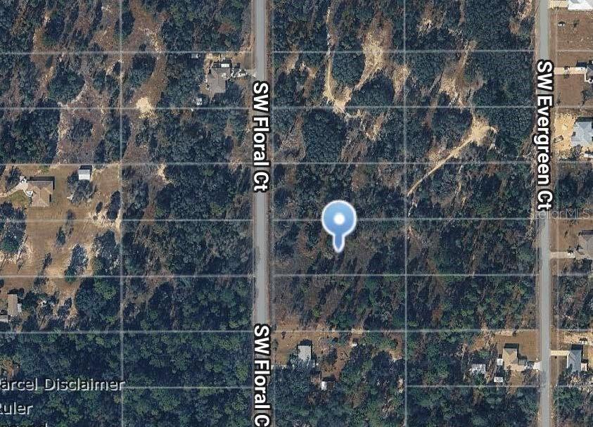 Southwest Floral Court Dunnellon, FL 34431 - Photo 2 of 2 a bathroom with a shower